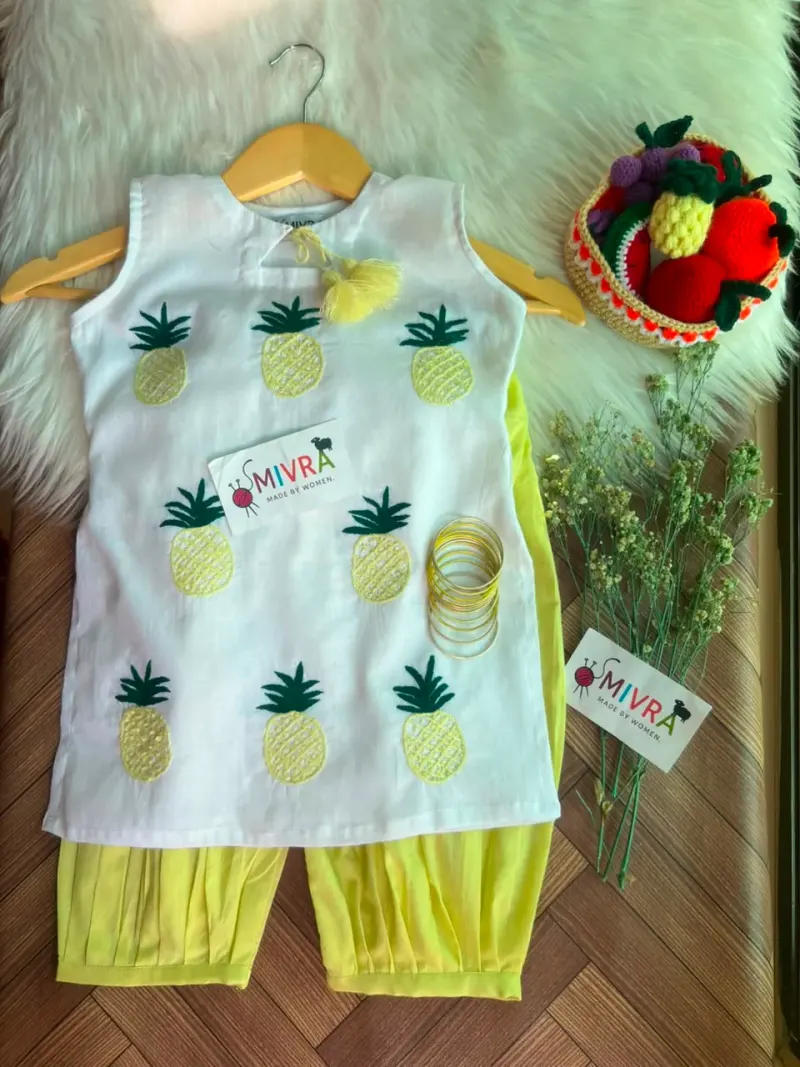 Pineapple -2pc G